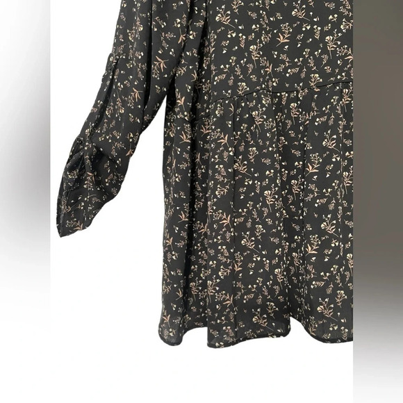 Everleigh Black Floral V-Neck Bohemian Roll-up Long Sleeves High-Low size 1X - Picture 3 of 11